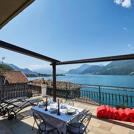 Daire Casa Romantica -terrace 40sqm, Wonderful View Dervio