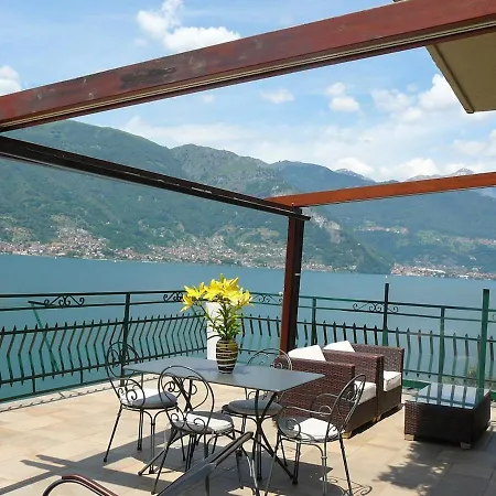 Casa Romantica -terrace 40sqm, Wonderful View * Dervio