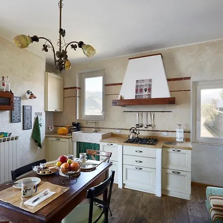 Daire Casa Romantica -terrace 40sqm, Wonderful View *