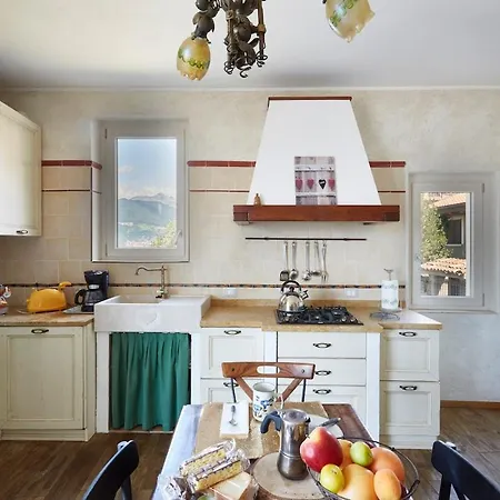 Casa Romantica -terrace 40sqm, Wonderful View Daire *