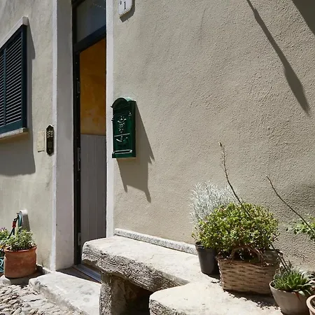 Casa Romantica -terrace 40sqm, Wonderful View Dervio