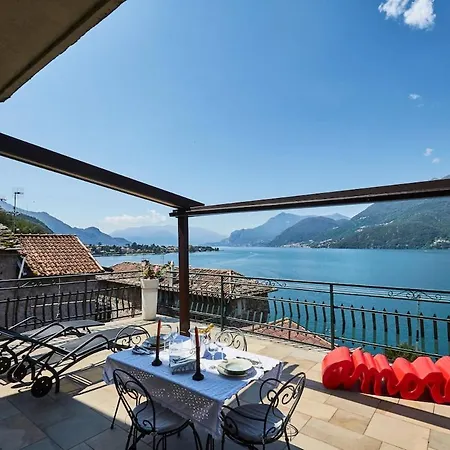 Casa Romantica -terrace 40sqm, Wonderful View Daire *