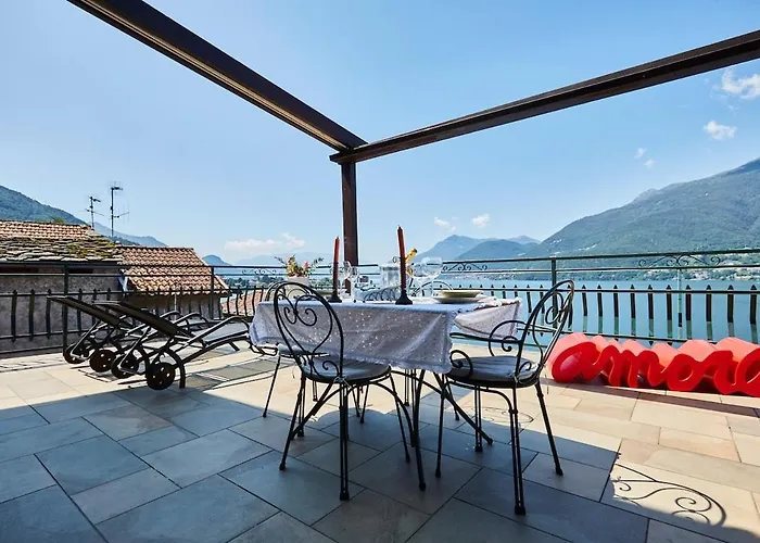 Casa Romantica -terrace 40sqm, Wonderful View Dervio